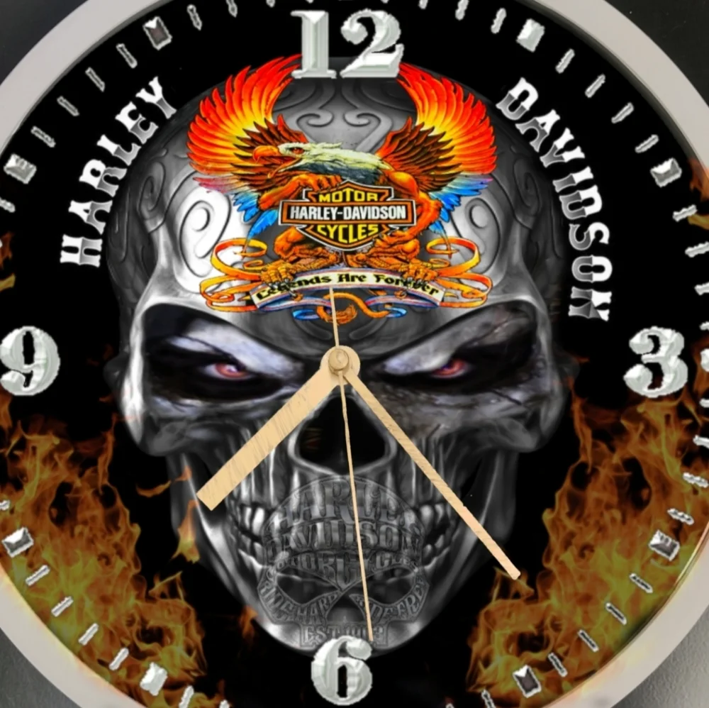 Harley Davidson skull clock